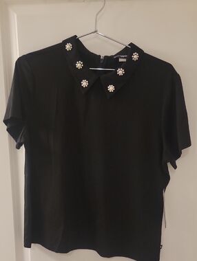 Embellished Collar Short-Sleeve Top - Black